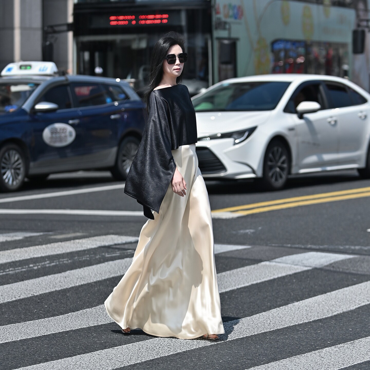 2026春夏重磅醋酸缎女松紧腰加长款轻奢优雅风显瘦A字半身裙