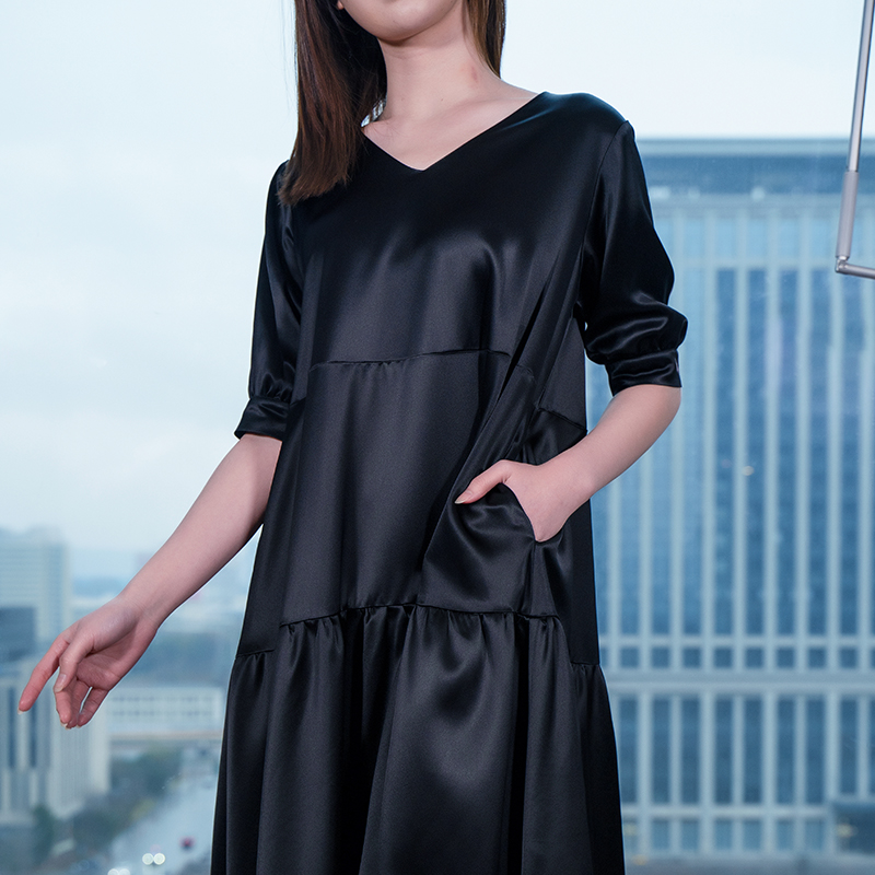 醋酸丝滑缎面连衣裙宽松长裙