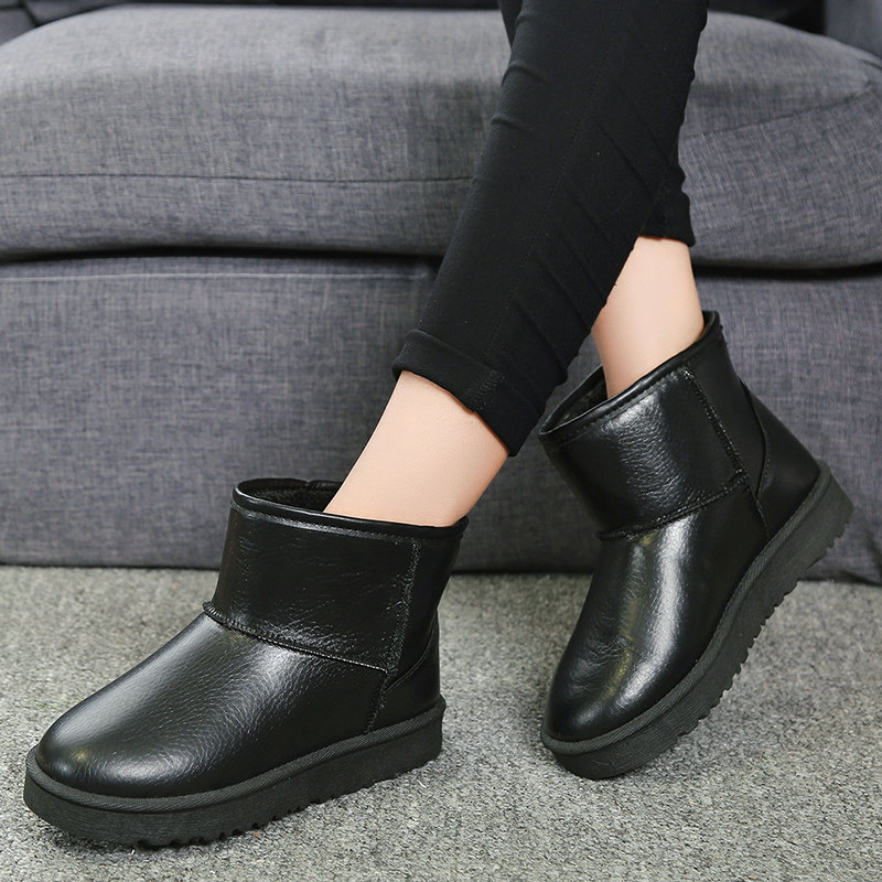 秋冬季新款加绒雪地靴女短靴加厚防滑短筒女靴子平底保暖学生棉鞋