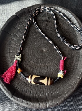 【藏玺·物与悟/缘】台珠精品牙黄双线虎牙天珠锁骨项链原创设计