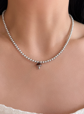 新品88折】真多麻色灰色珍珠颈链轻奢小众蘑菇吊坠锁骨链高级感