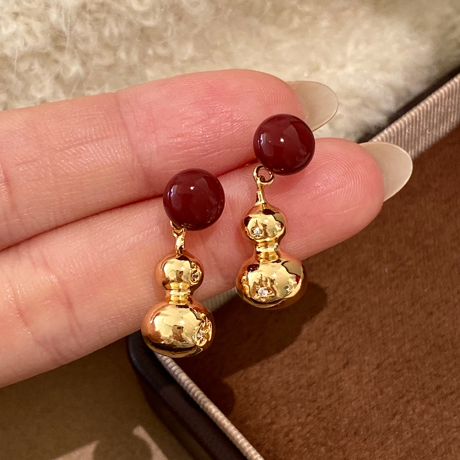 新品限时9折】925银针复古红色葫芦耳环新中式精致气质轻奢新年,饰品/流行首饰/时尚饰品新,耳环,淘宝优惠券,粉丝福利购,淘宝优惠卷