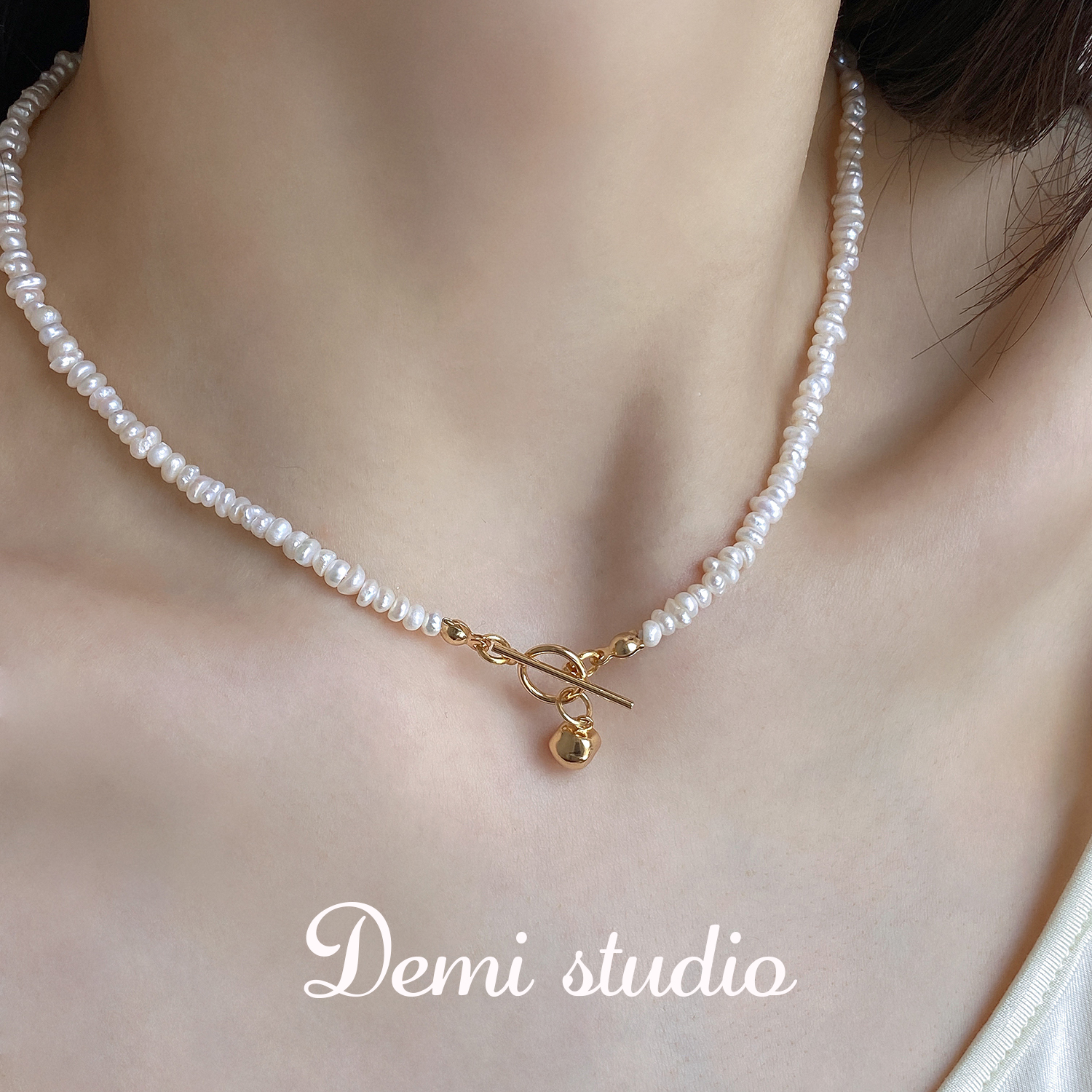 OT扣天然淡水珍珠项链椭圆