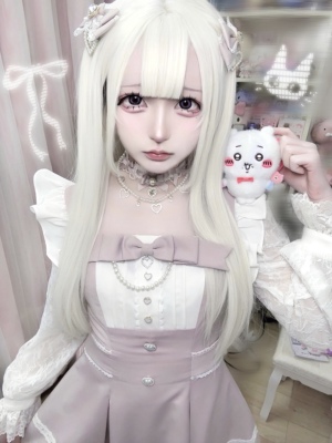 崩坏兔偶原创 白莓巧克力量产型 蕾丝袖 水色粉色 黑色 现货
