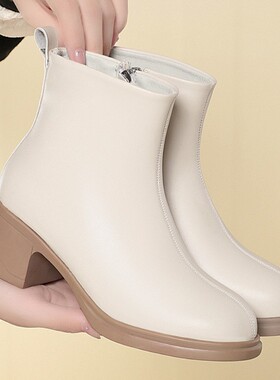 休闲2025加绒保暖短靴女冬季黑色女靴中筒圆头粗跟瘦瘦皮靴皮裸靴