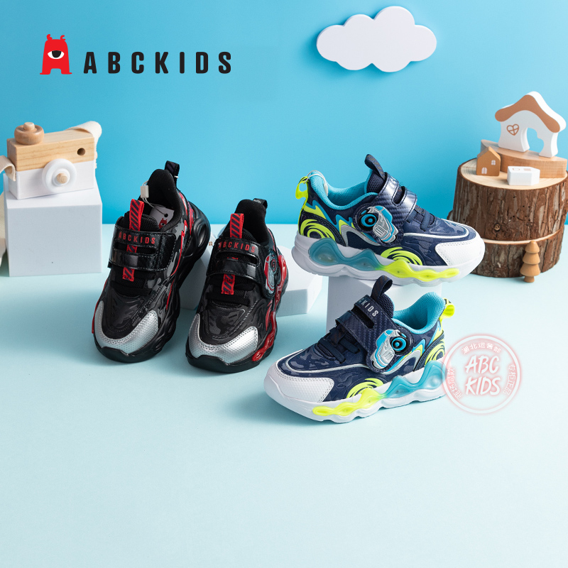 abckids童鞋男童亮灯运动鞋2024秋季新款小童篮球鞋儿童休闲鞋子