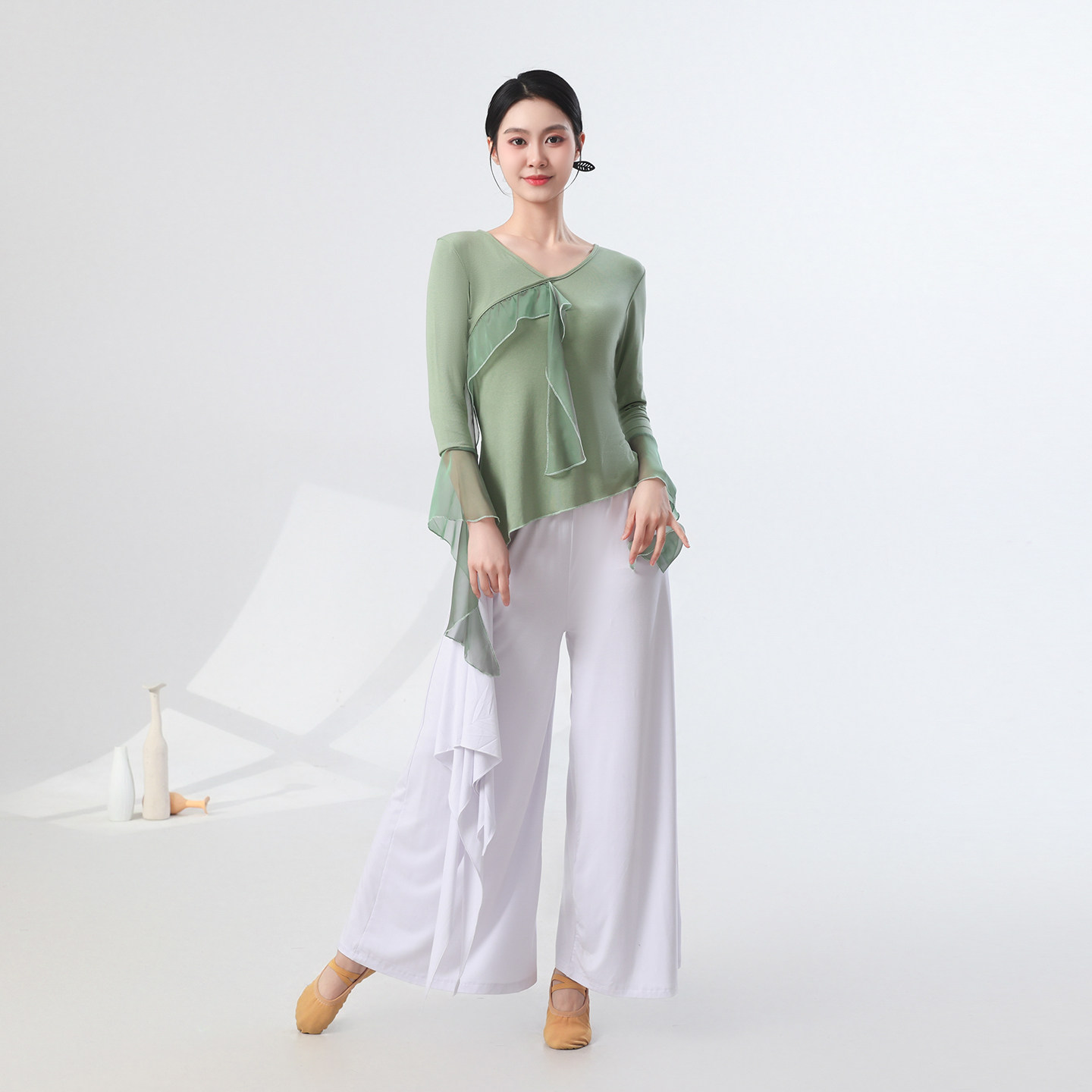 2026新款舞蹈服套装莫代尔舞蹈练功服上衣超仙形体瑜伽身韵服表演