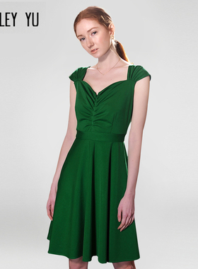 SHIRLEY YU25新款法式爱乐之城同款绿色深V无袖连衣裙高级感礼服