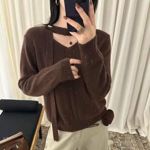 设计感亮片飘带V领针织衫女宽松秋冬韩系显瘦毛衣百搭打底上衣潮