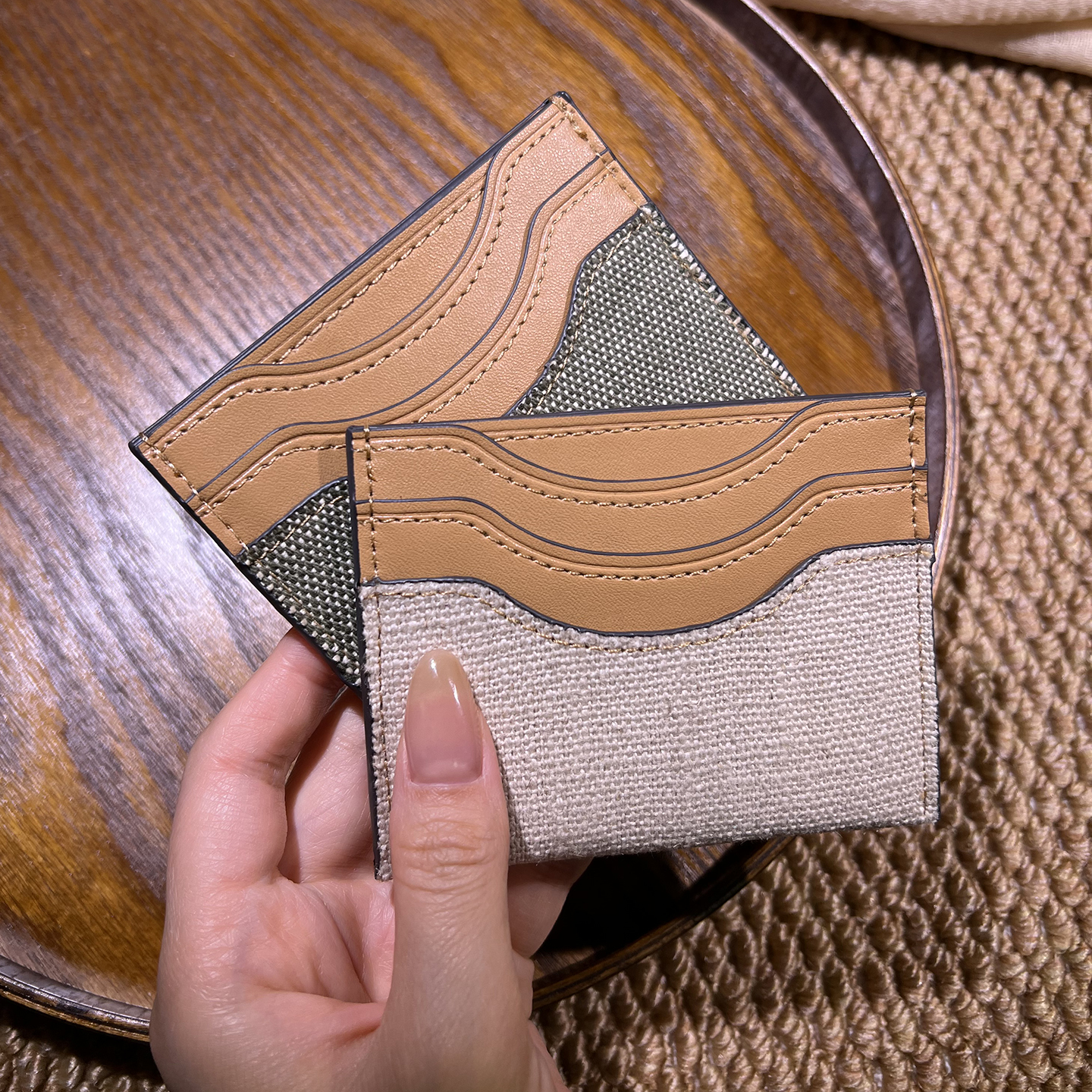 网红一片式超薄便携卡包情侣款