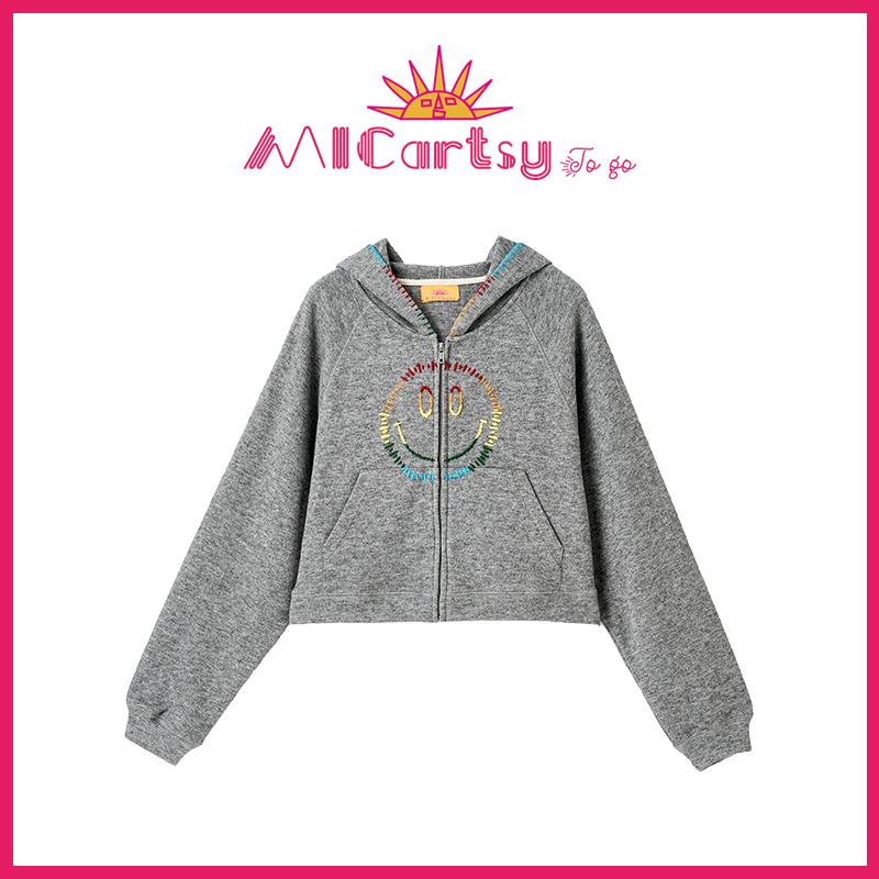 手工刺绣笑脸外套MICartsy