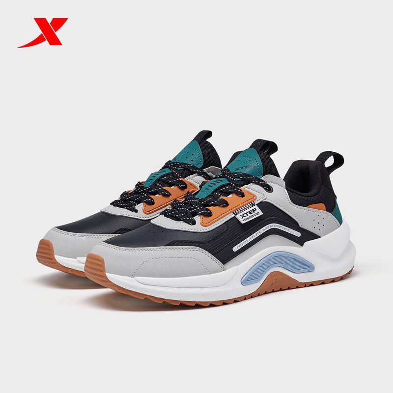 特步男鞋运动鞋春秋季新款光年复古老爹鞋皮面拼接轻便大码休闲鞋