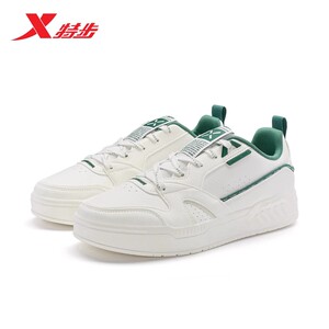 特步男板鞋冬季新款跑步皮面休闲运动休闲小白鞋977419310122