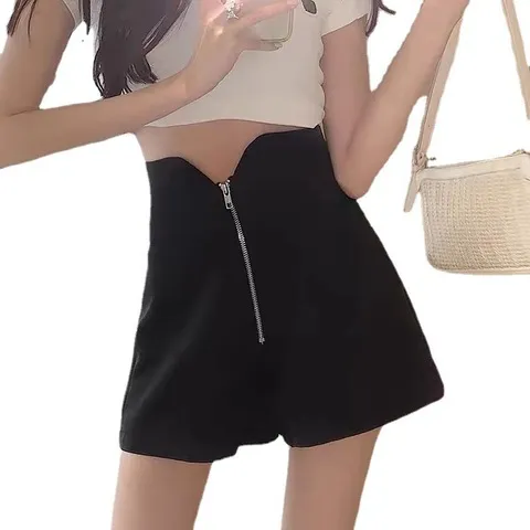 阔腿设计短裤显瘦a字裤子女胖感高腰小众西装热裤黑色夏季大码MM