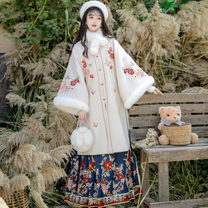 繁花明制汉服女2024新款秋冬改良加厚加绒长衫马面裙套装仙气古装
