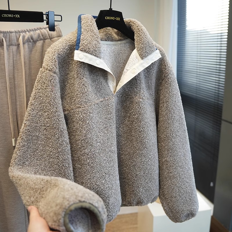 虫小小 半门襟宽松立领保暖摇粒绒羊羔毛卫衣女短款外套冬季945H