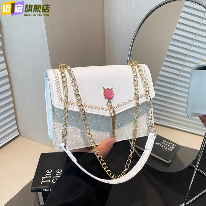 斜挎包女款2025新款高级感包包小众轻奢百搭腋下包上班通勤单肩包