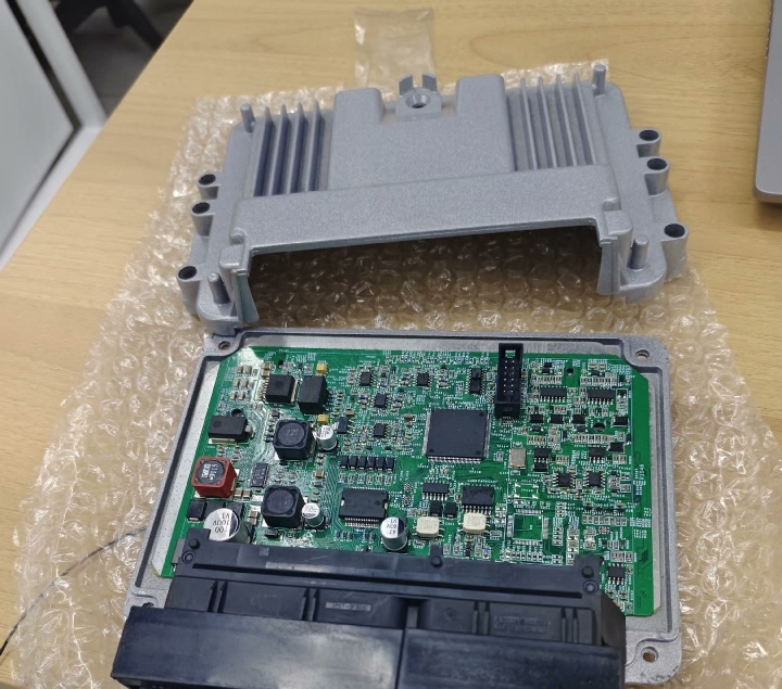 VCU  整车控制器 硬件  软件 基于模型 支持XCP标定 UDS诊断