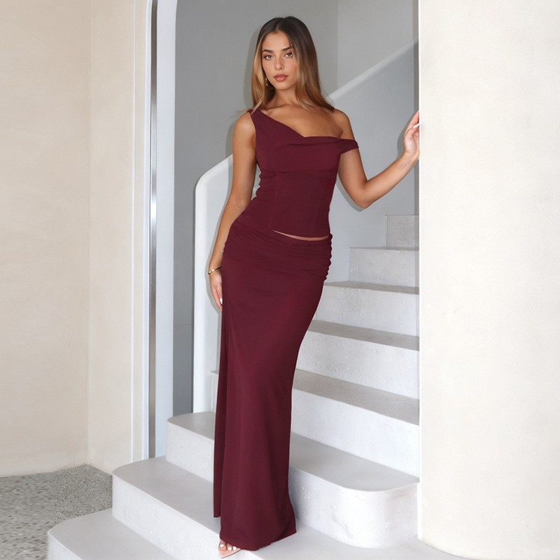 度假优雅显身材巨好看女背心套装