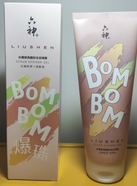 六神焕亮磨砂沐浴啫喱沐浴露柔和去角质清洁持久石榴鲜果+烟酰胺