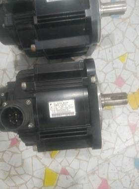 安川伺服 电机SGMAH-A5AAAG101H，SGMAH-A5AAAGC21二手二手维修