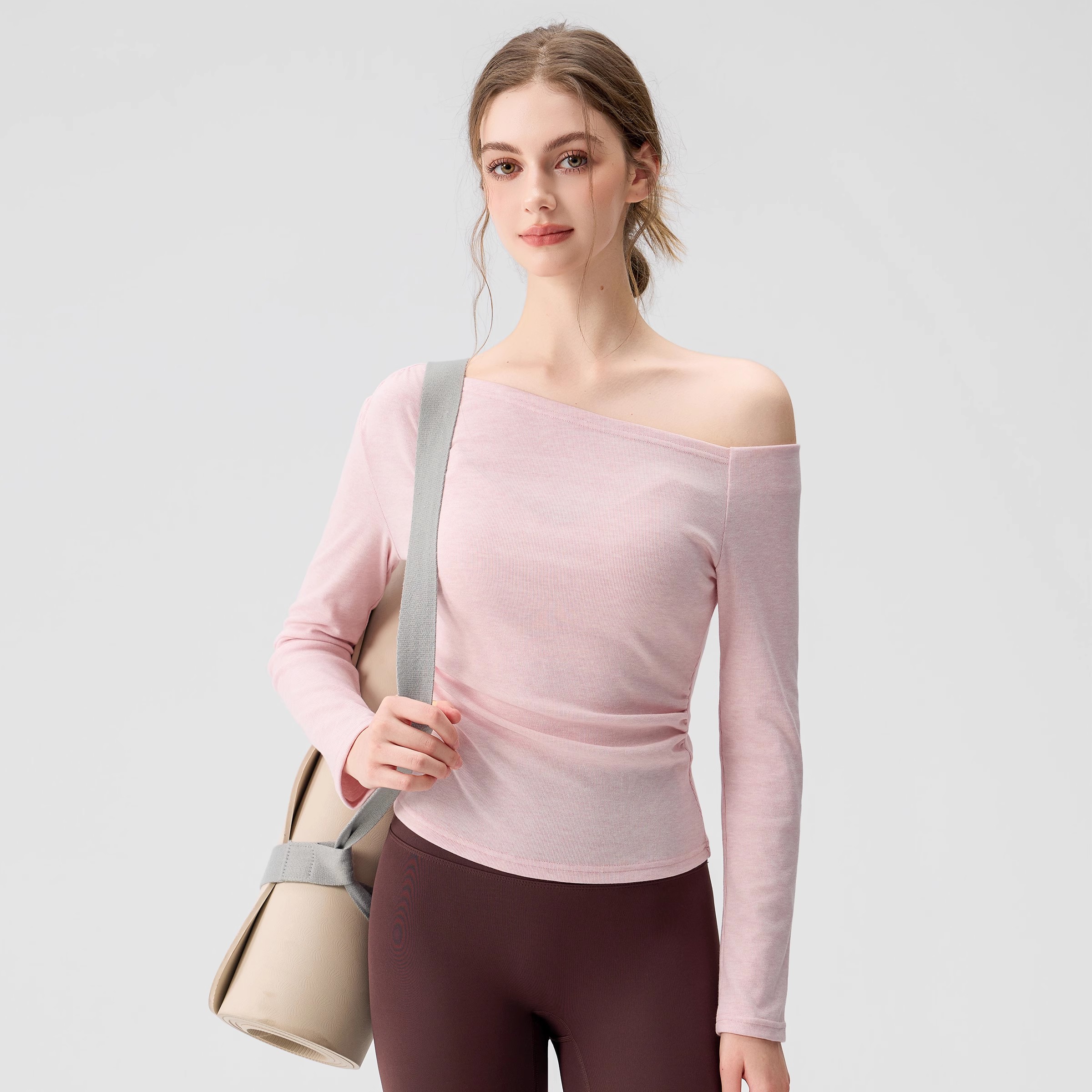 新款露肩长袖高级感显瘦运动上衣速干修身透气普拉提健身瑜伽套装