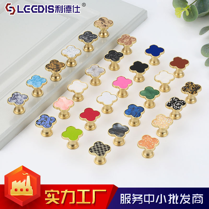 .直销衣柜五金小拉手装饰衣钩抽屉单孔门把手衣服挂钩家具配件