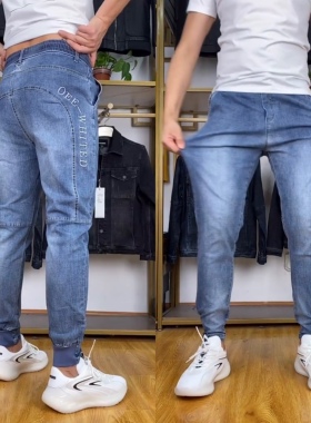 S113秋冬男士舒适牛仔裤弹力多色小脚裤透气修身显瘦长裤刺绣字母