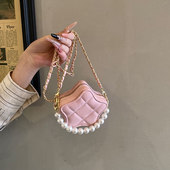 2026新款 女宝宝珍珠链条红色菱格五角星斜挎包儿童珍珠精致单肩包