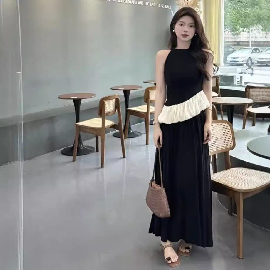 爱依轩 法式气质高级感套装荷叶边黑色背心女夏高腰半身裙两件套