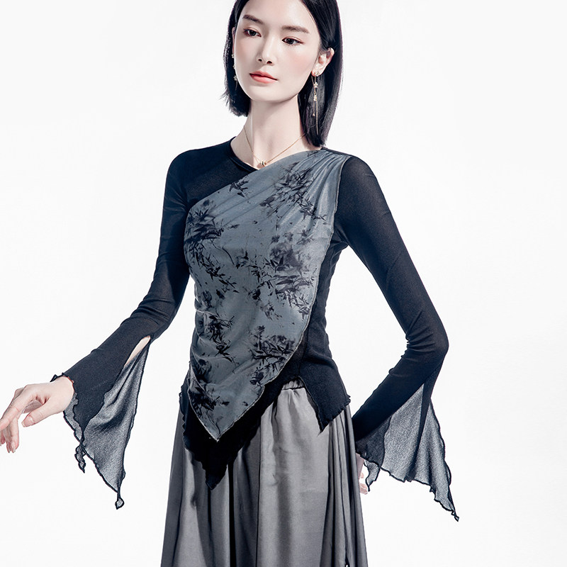 斜领印花网纱假两件拼接舞蹈上衣女喇叭袖2025秋季女装练功小衫,女装/女士精品,蕾丝衫/雪纺衫,淘宝优惠券,粉丝福利购,淘宝优惠卷