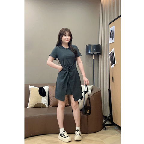 设计感不规则扭结收腰显瘦连衣裙