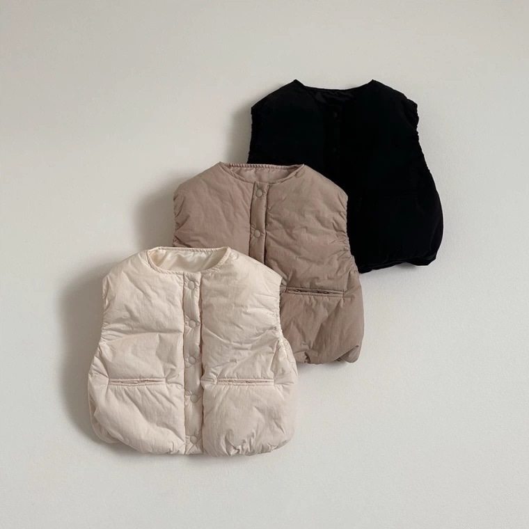 现货韩版婴幼童装春秋洋气百搭防风马甲外套宽松坎肩