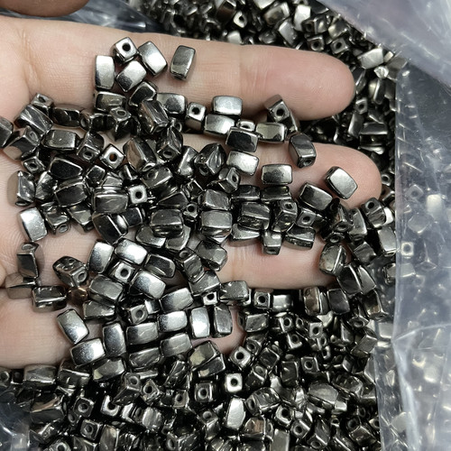 DIY手工串珠材料银色色枪黑色4*6mm长方形水镀方形管珠 服装辅料