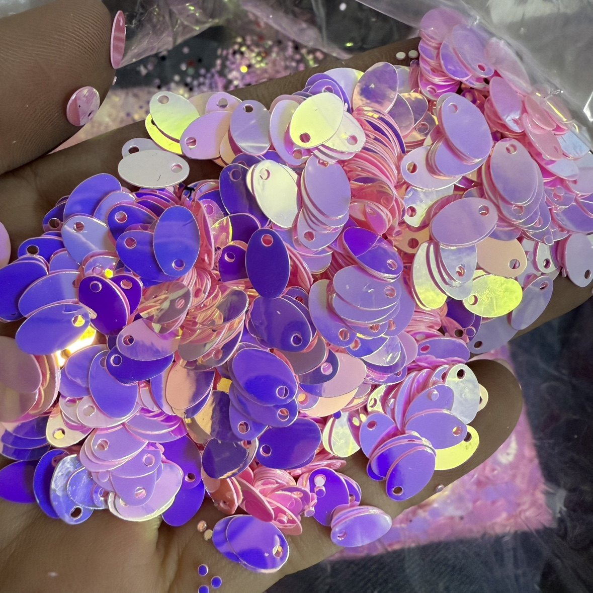 进口亮片深粉红色5*8mm椭圆形双孔金光粉红色亮片蛋形珠片DIY饰品,饰品/流行首饰/时尚饰品新,其他DIY饰品配件,淘宝优惠券,粉丝福利购,淘宝优惠卷