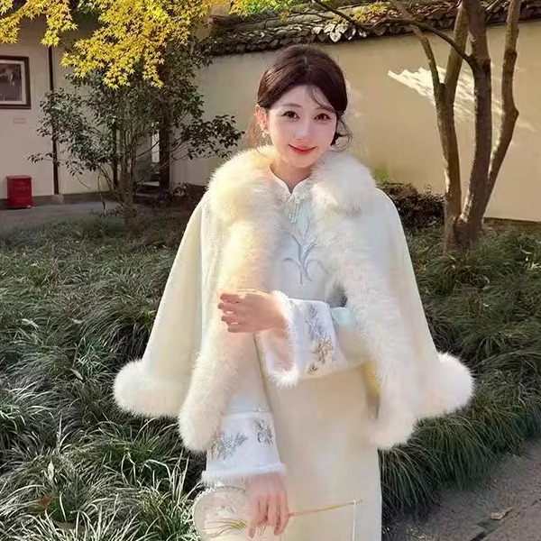 公主家8881复古国风古韵婚宴旗袍披肩斗篷女百搭冬保暖披风