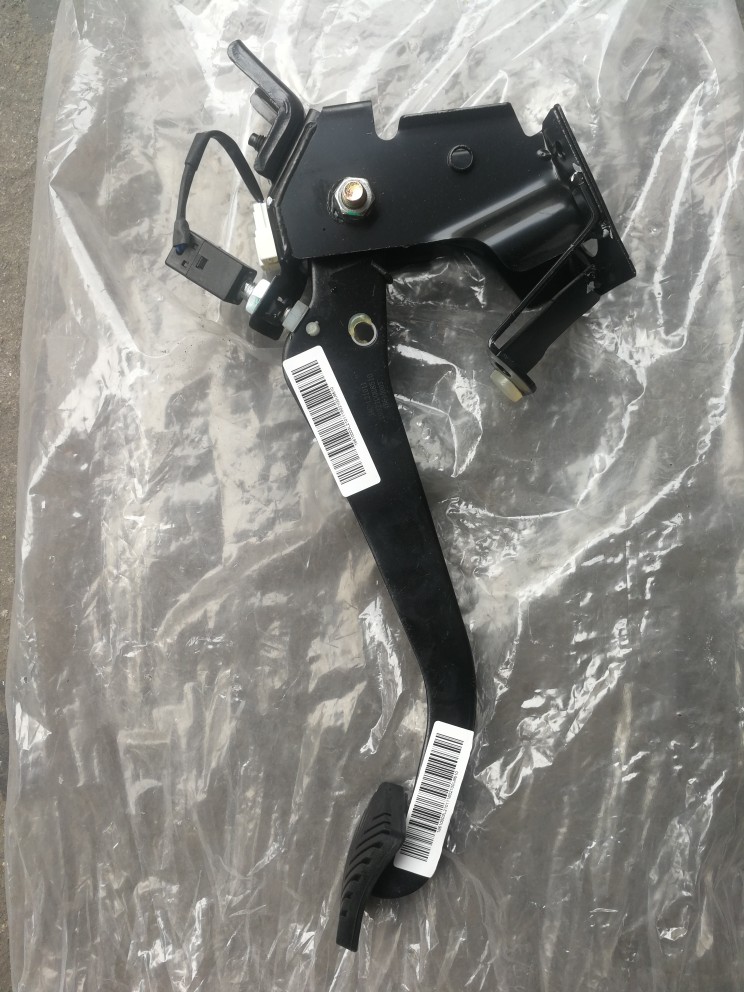 江淮S3/A30纯正离合器踏板总成