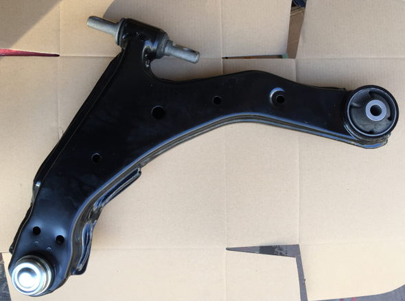 江淮和悦同悦轿车前三角臂摆臂总成