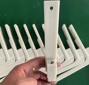 码垛机抓齿袋装化肥厂饲料厂机械臂抓手手指高位码垛机手指尼龙