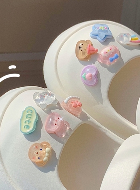 少女心可爱小熊小兔子洞洞鞋花扣
