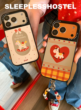 失眠招待所 幸运可爱《快乐木马》ins风卡通波点格纹新年镜面磨砂适用苹果17promax手机壳iphone16原创保护壳