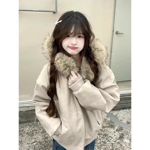 【全场五折】毛领座山雕连帽棉服