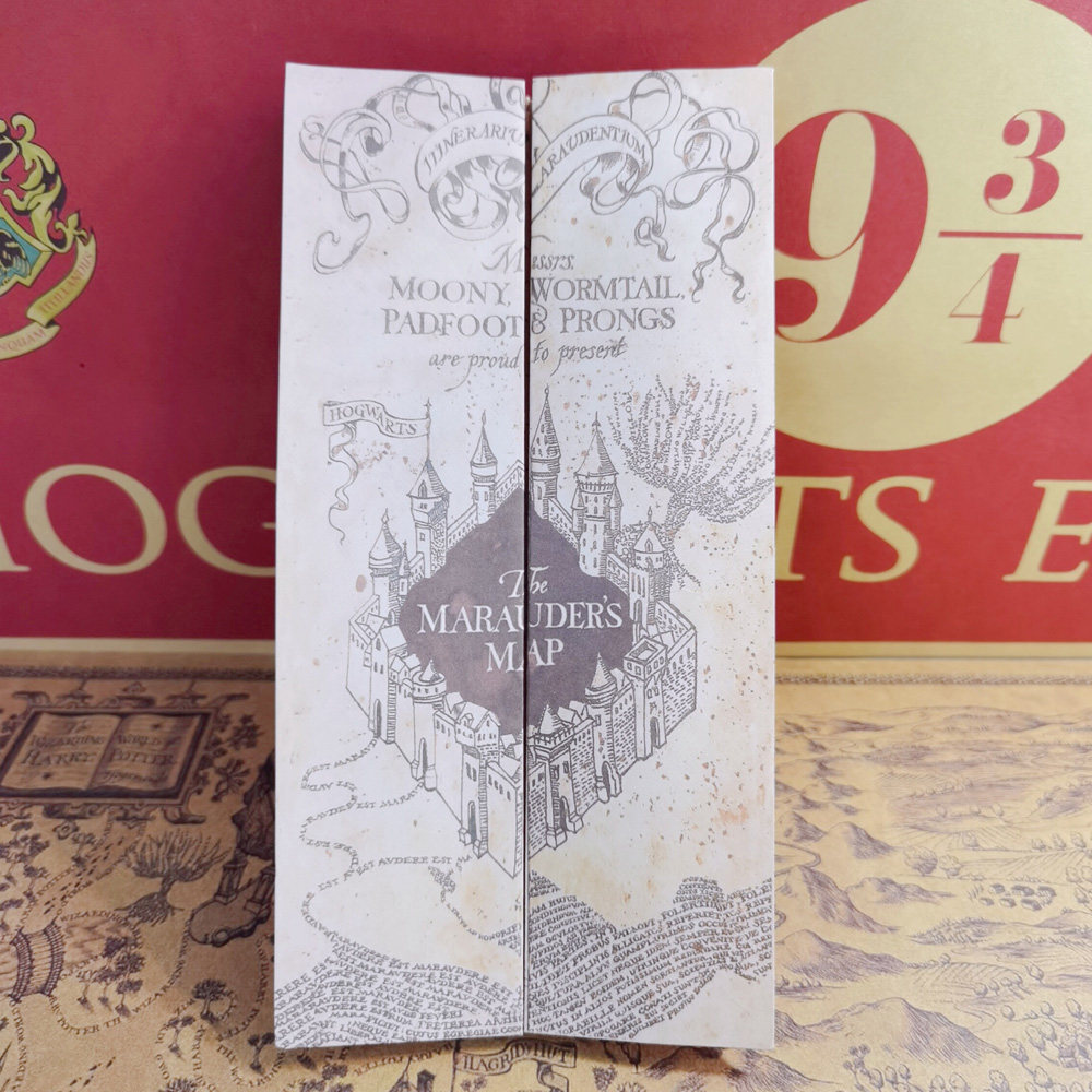 活点地图-哈利波特霍格沃茨魔法咒语脚印赫敏羊皮纸魔杖以上文具