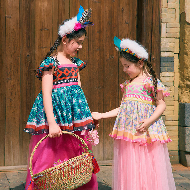 年衣童装儿童连衣裙2026年新款夏装民族风小飞袖中大童演出服长裙