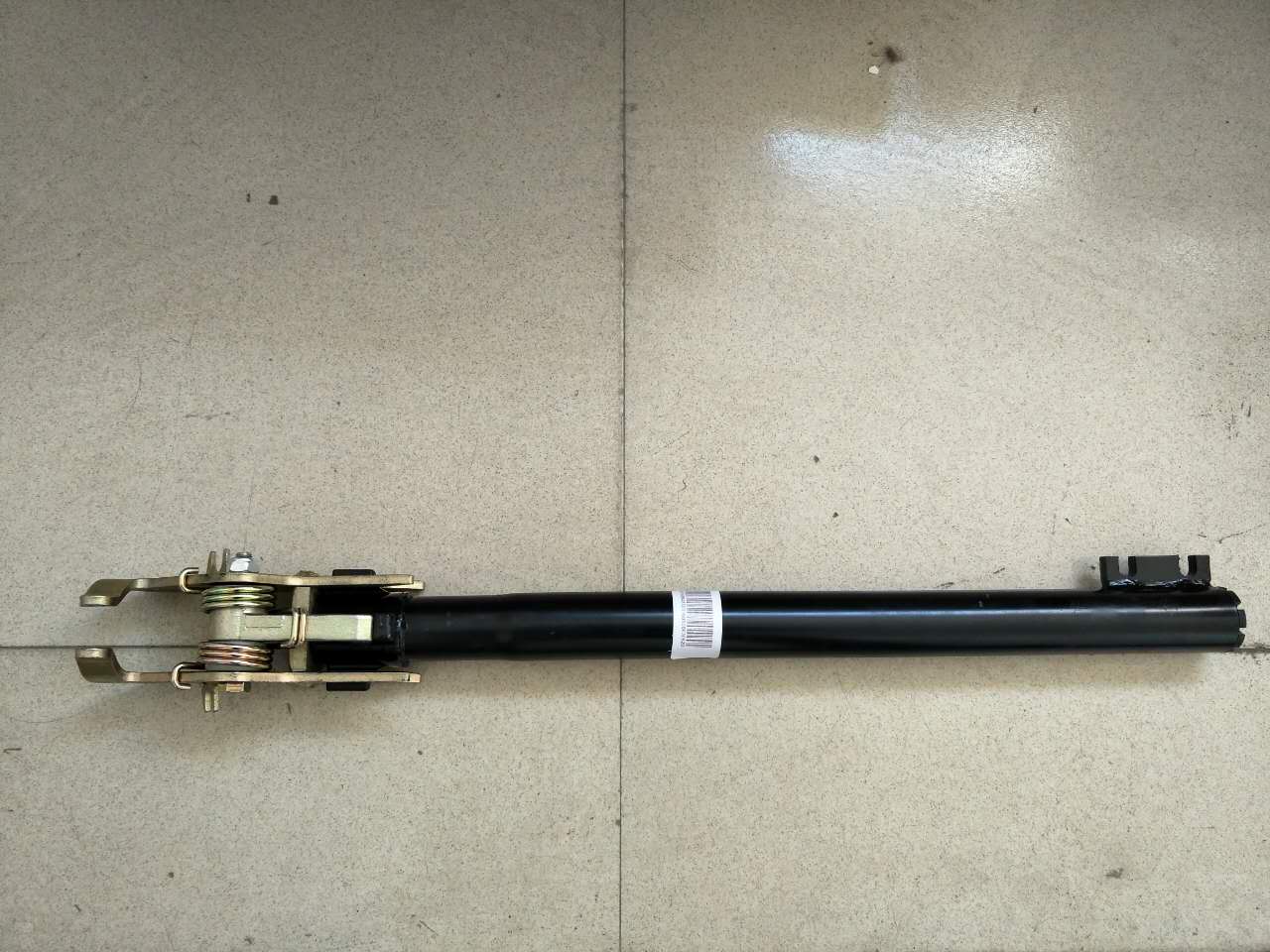 北方奔驰传动伸缩节弯杆备件重卡