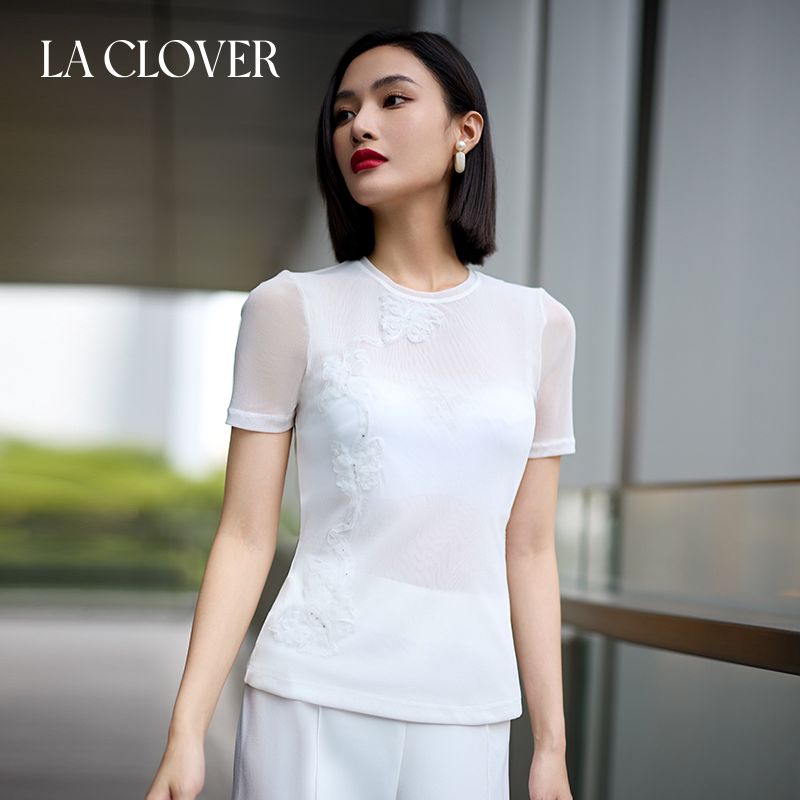 LC72ZQ1兰卡文Laclover女士上衣短袖曼妙花海修身显瘦打底白色T恤