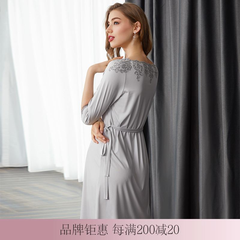 【新品】LACLOVER兰卡文Lovestory系列莫代尔纤维中长睡裙LC44SC1