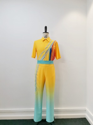 新款时代感男款现代舞演出服青春活力伴舞舞蹈服出租定制