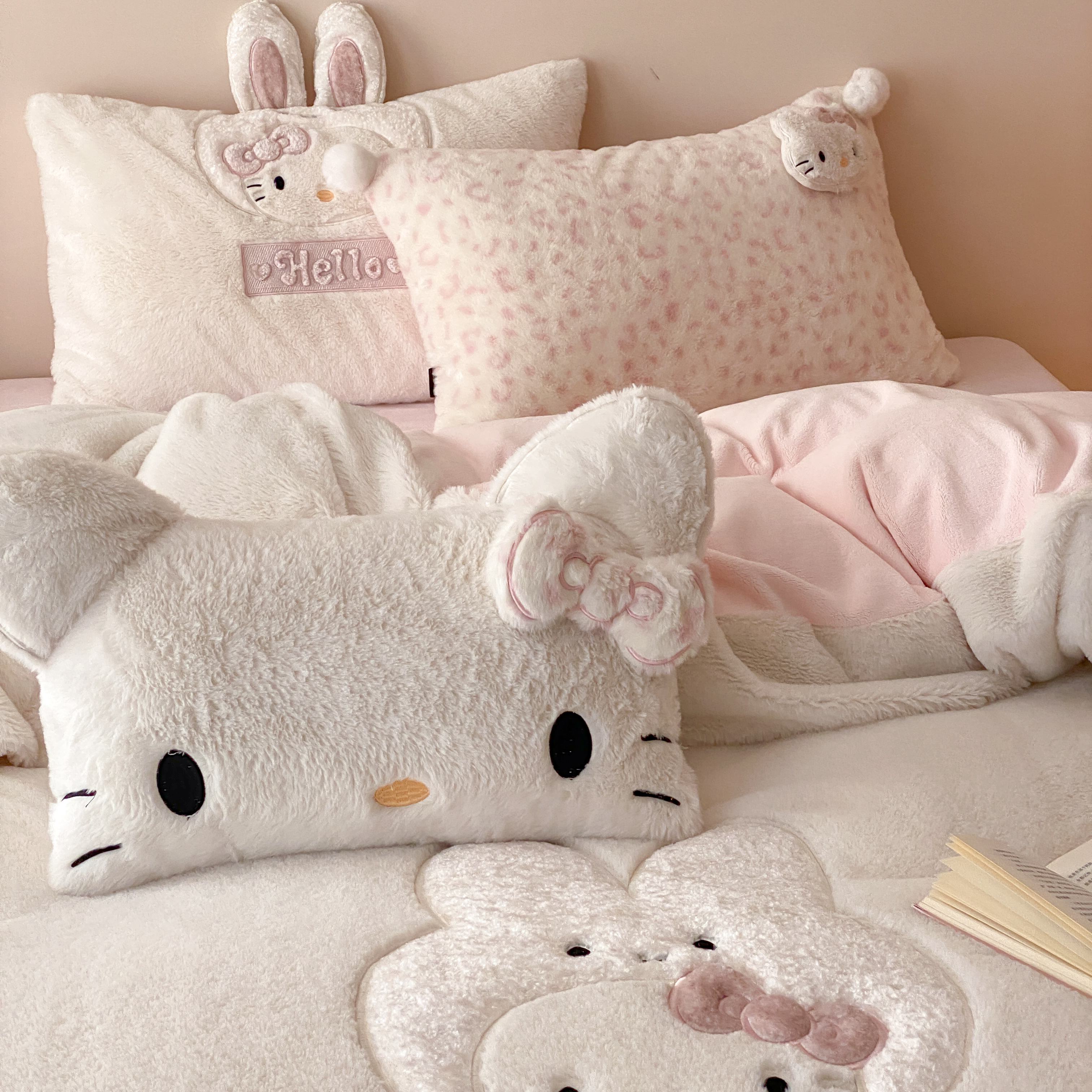 豹纹兔兔猫咪冬季加厚兔兔绒牛奶绒保暖四件套抗静电亲肤床上用品