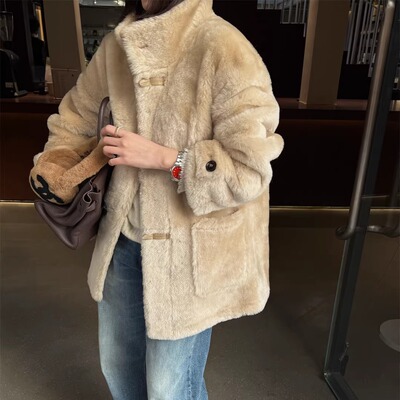 牛角扣毛毛立领皮草外套
